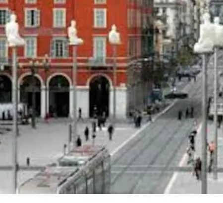 Magnifique Avec Terrasse Et Jardin *