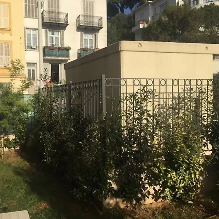 Magnifique Avec Terrasse Et Jardin