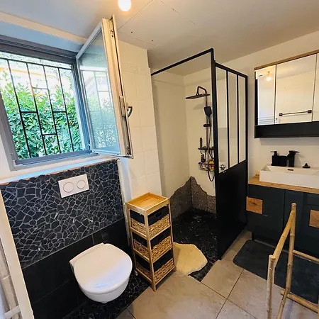 Magnifique Avec Terrasse Et Jardin Lejlighed *