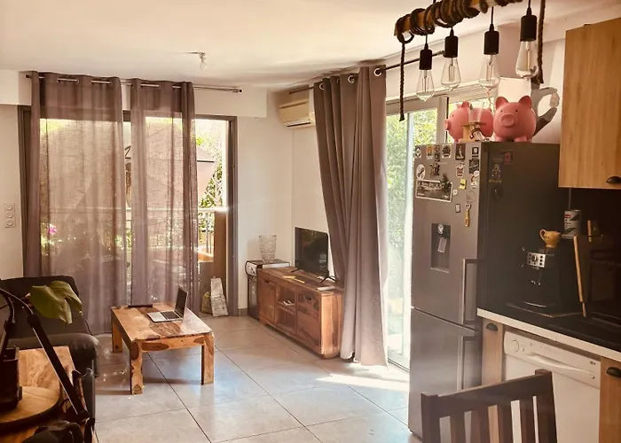 Magnifique Avec Terrasse Et Jardin *