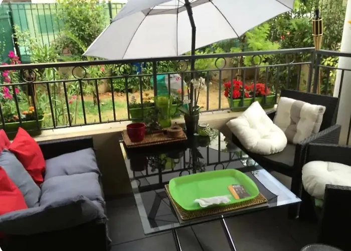 Magnifique Avec Terrasse Et Jardin Lejlighed Nice