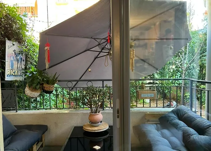 Magnifique Avec Terrasse Et Jardin * Nice